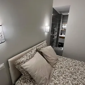 Appartement Les Violettes, Logement équipé Et Moderne, Grenoble